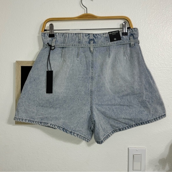 NWT BLANKNYC Paperbag denim shorts Size 29 - Picture 4 of 6